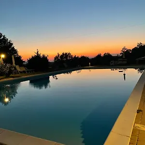 https://tenuta-moriano.it-tuscanyhotel.com